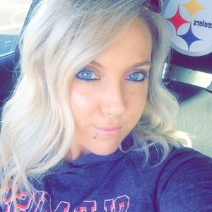 Meet your Posher, Brittney